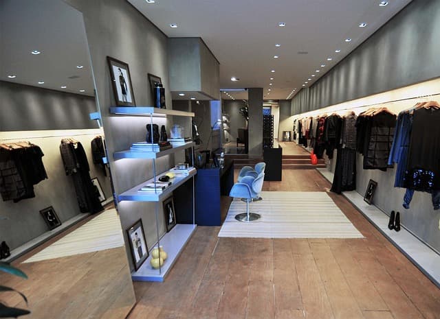 dress-shop