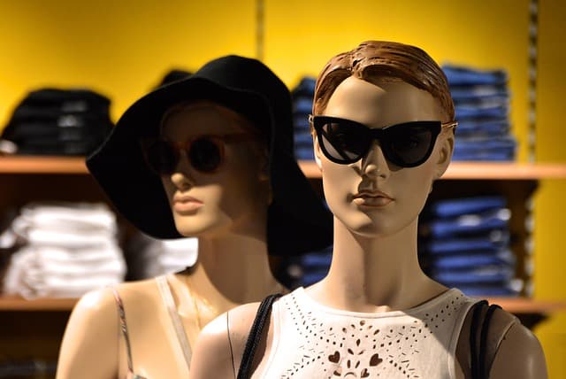 mannequins